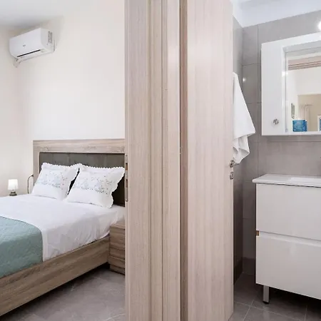 Apartment Artemis Seaside House, With Sea View *